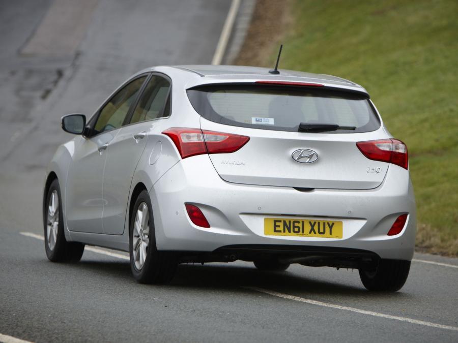  Hyundai i30 5-Door 2012 года  (UK) (фото 14 из 30)